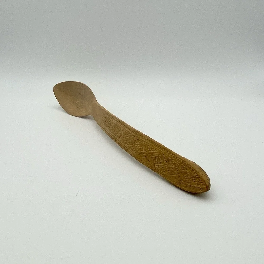 Vintage Primitive Wooden Spoon Hand Carved Detailed Curved Handle For Hanging‎